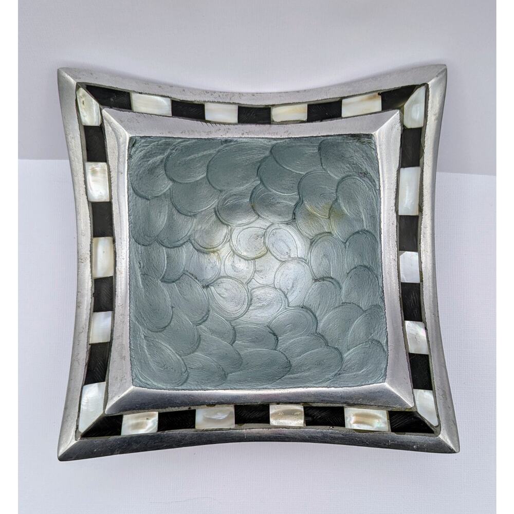 JULIA KNIGHT Classic Pagoda Bowl Checkerboard Blue Metallic Mother Of Pearl